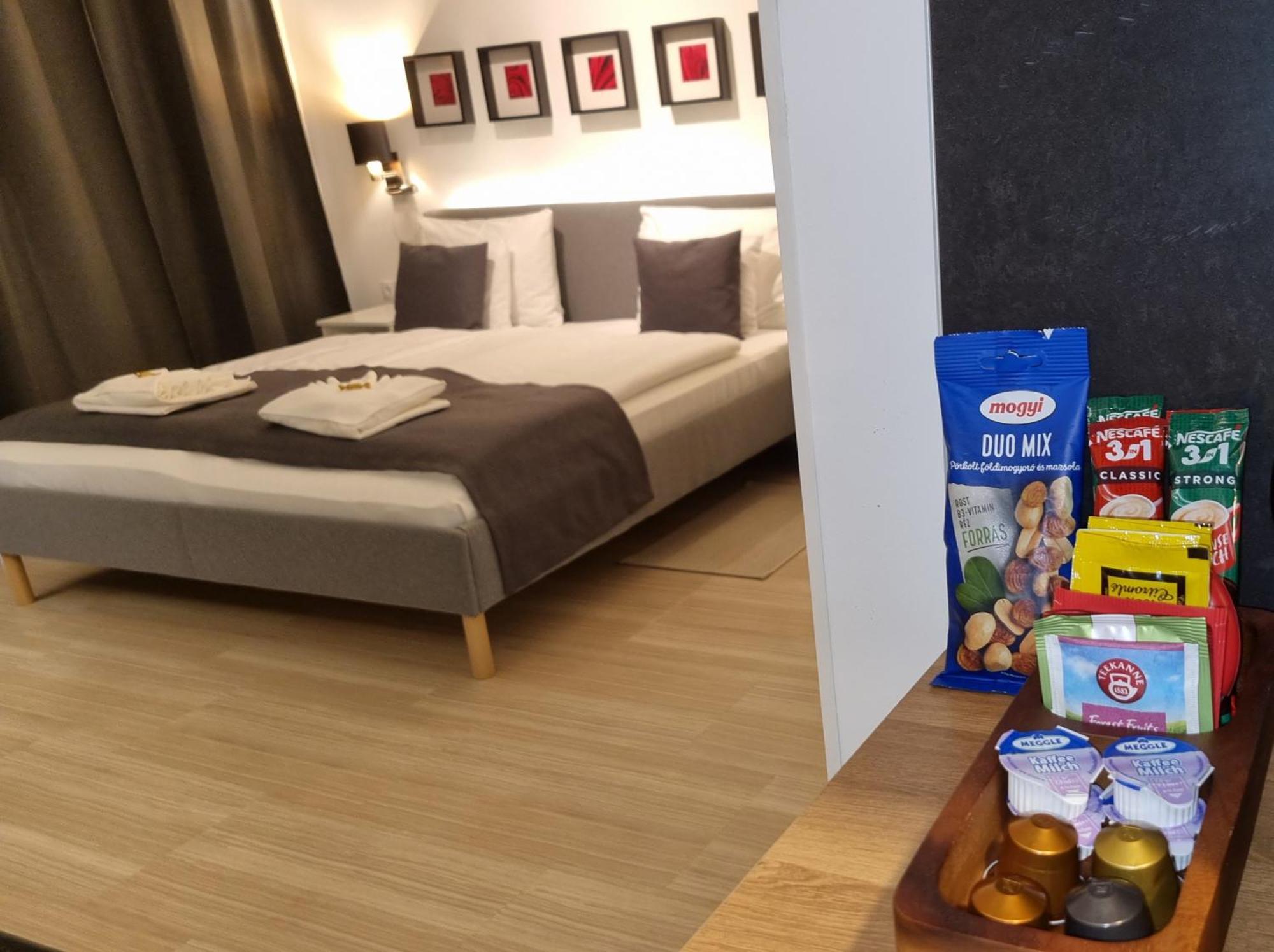 Baross40 Apartments บูดาเปสต์ ภายนอก รูปภาพ